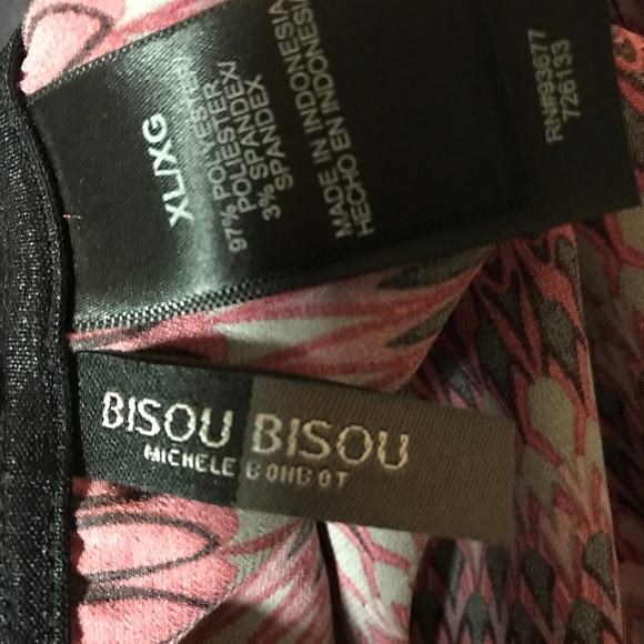 Holiday Halter-Top - Picture 5 of 5